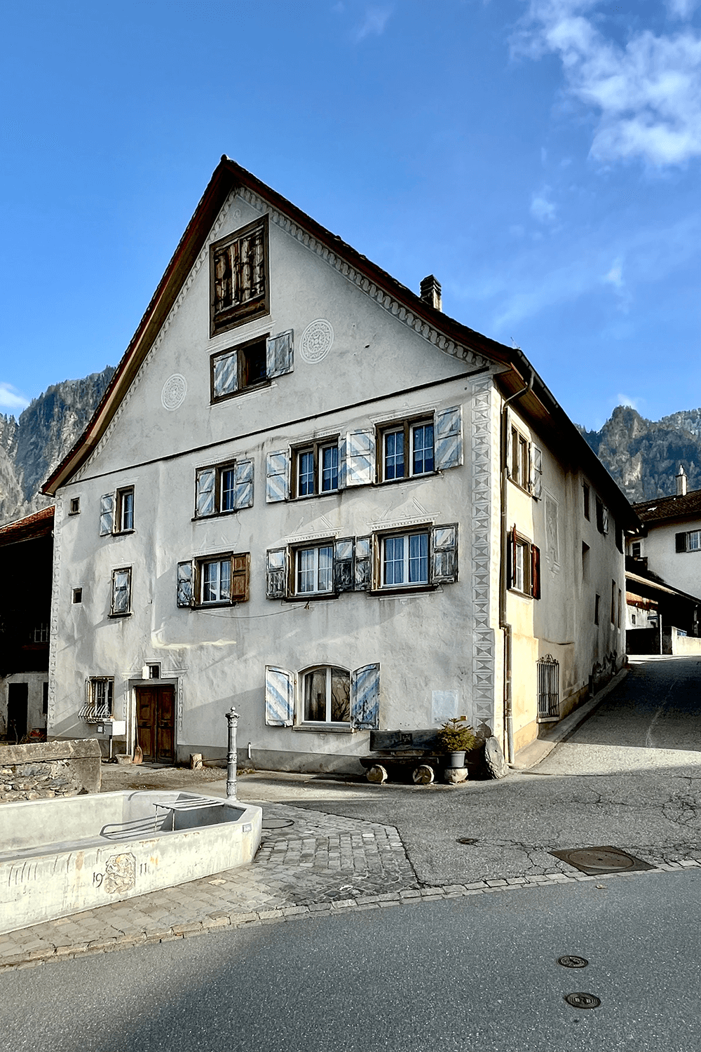 Haus Schumacher Innenausbau - Brändli Gioia Architekten GmbH